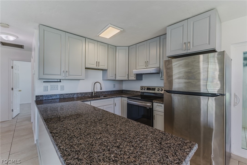 16599 Davis Road - Photo 12