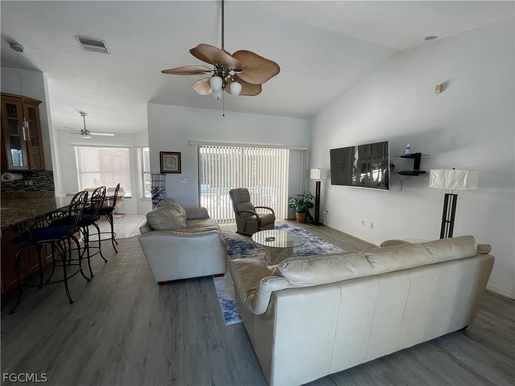130 Se 44th Street - Photo 4