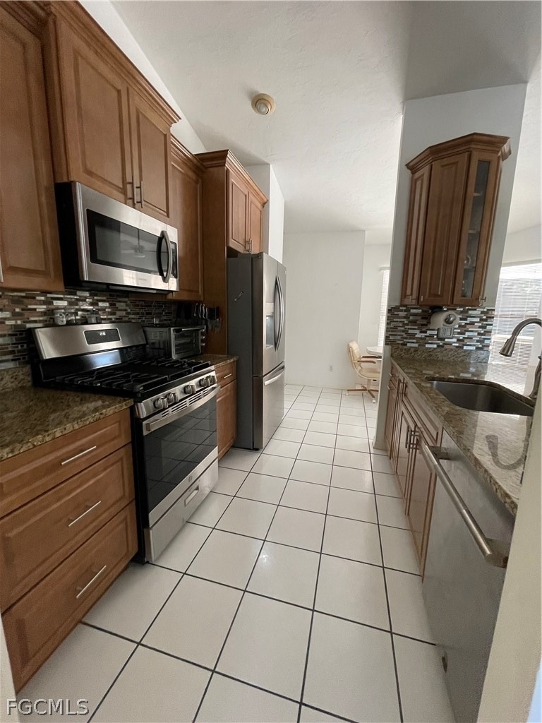 130 Se 44th Street - Photo 9