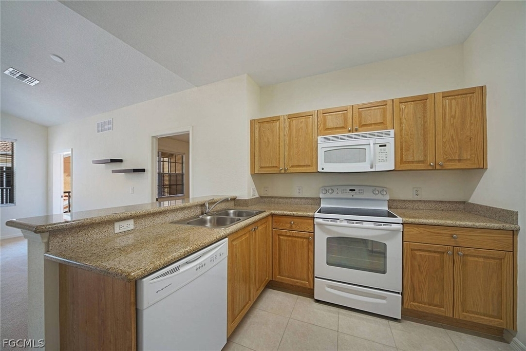 1757 Concordia Lake Circle - Photo 4