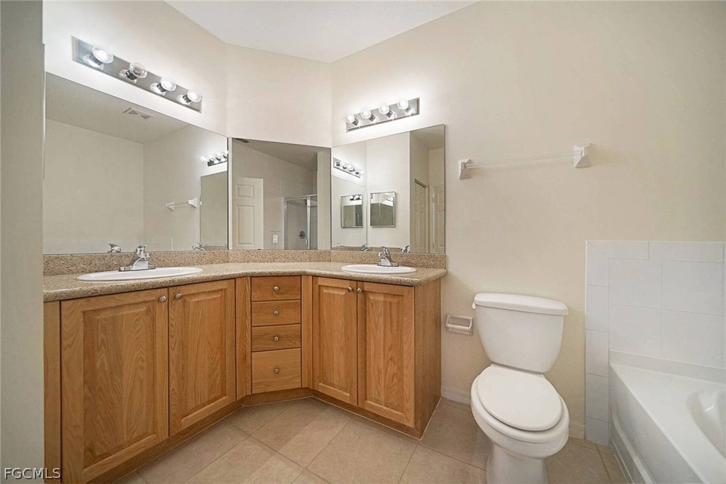 1757 Concordia Lake Circle - Photo 8
