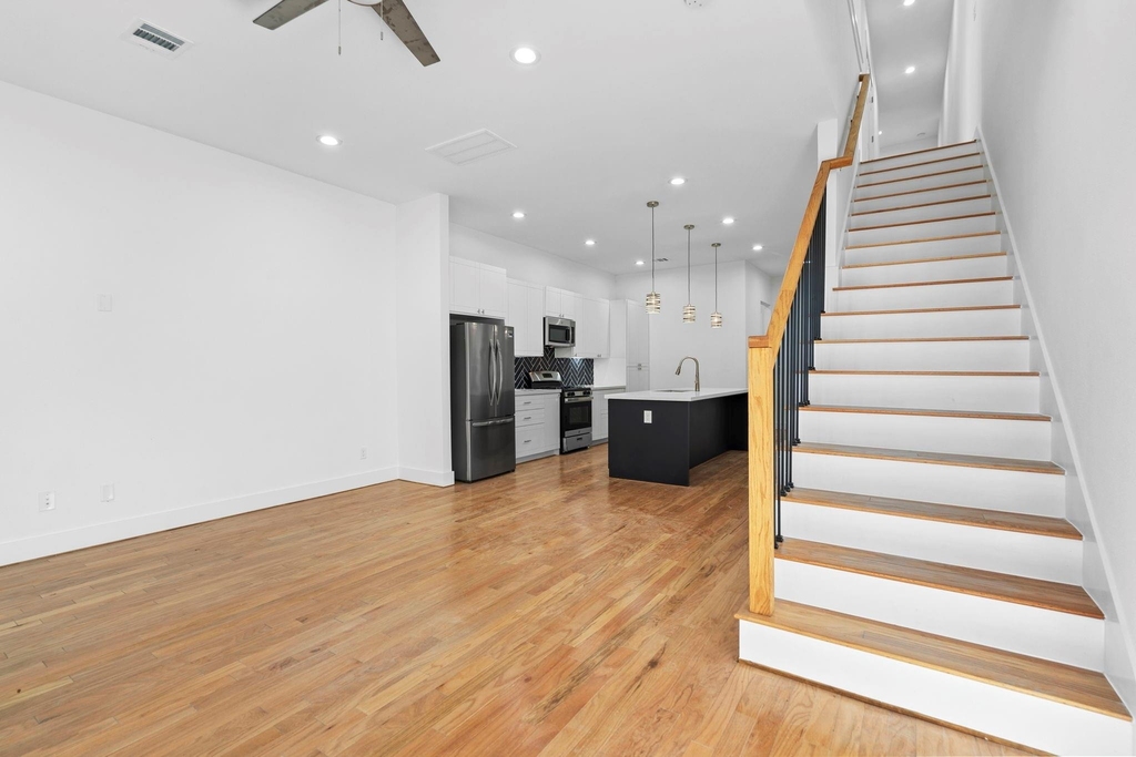 2022 Thonig Road - Photo 2