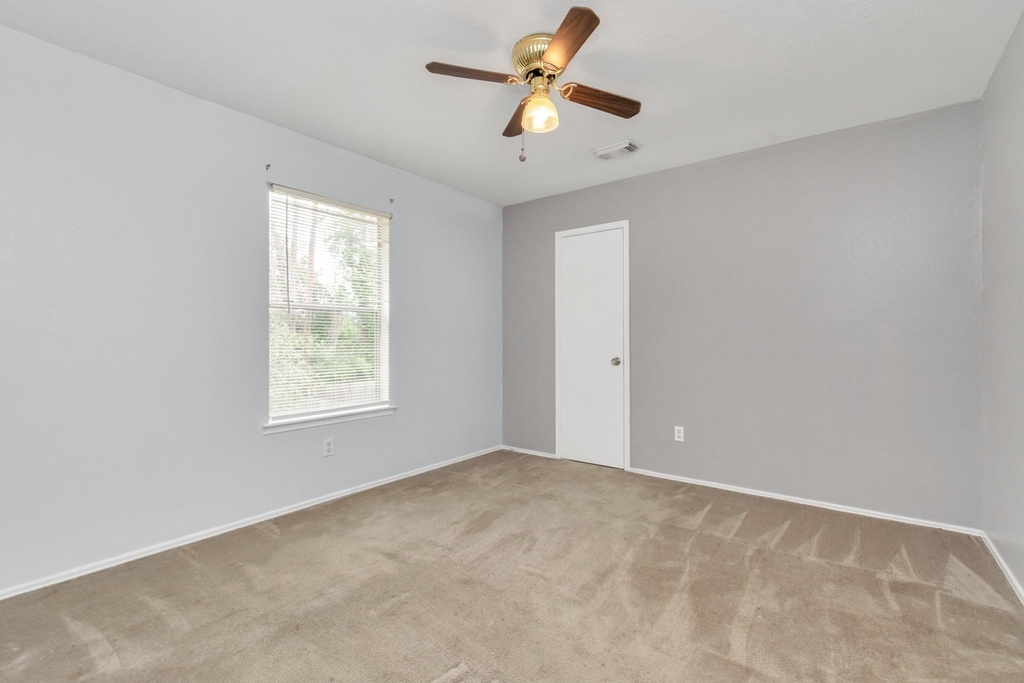 3626 Nutwood Lane - Photo 33