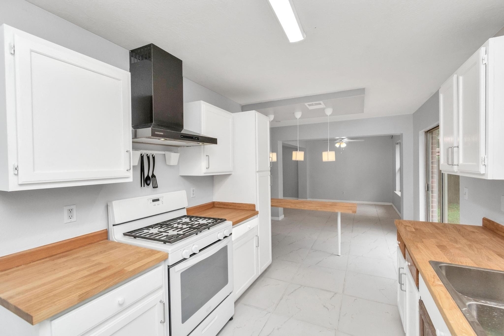 3626 Nutwood Lane - Photo 23