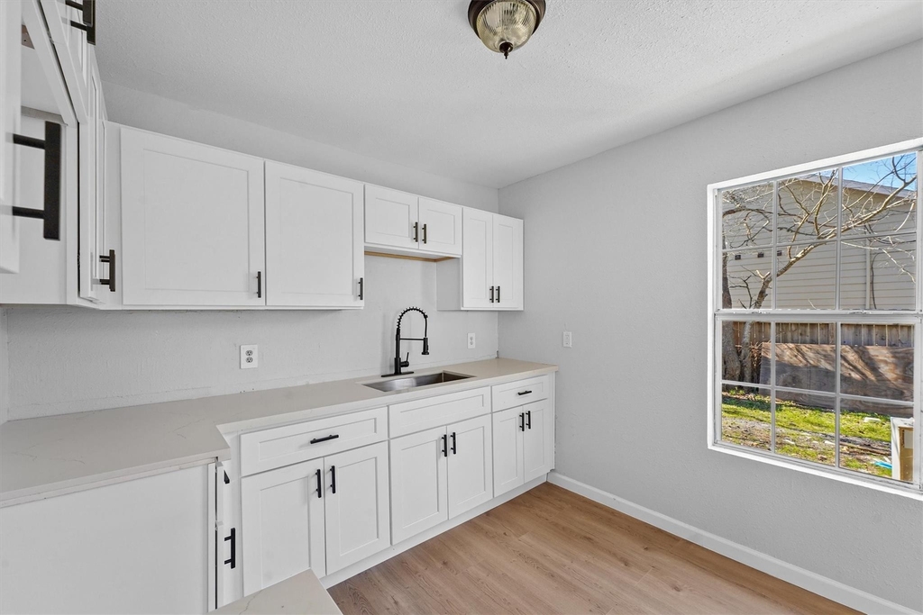 8030 Record Street - Photo 6