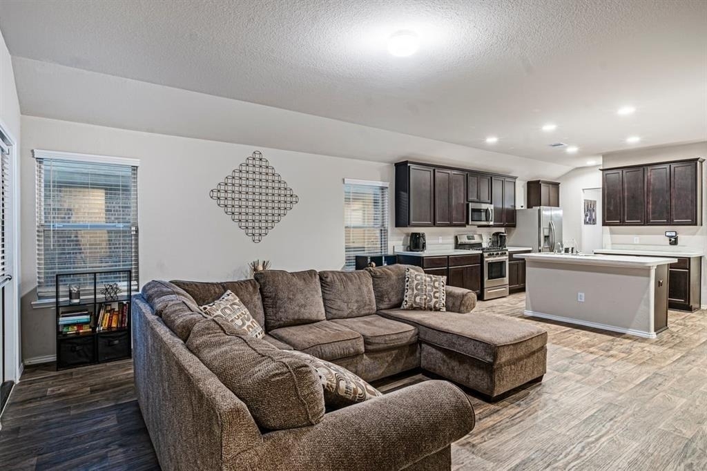518 Poppy Field Court - Photo 11