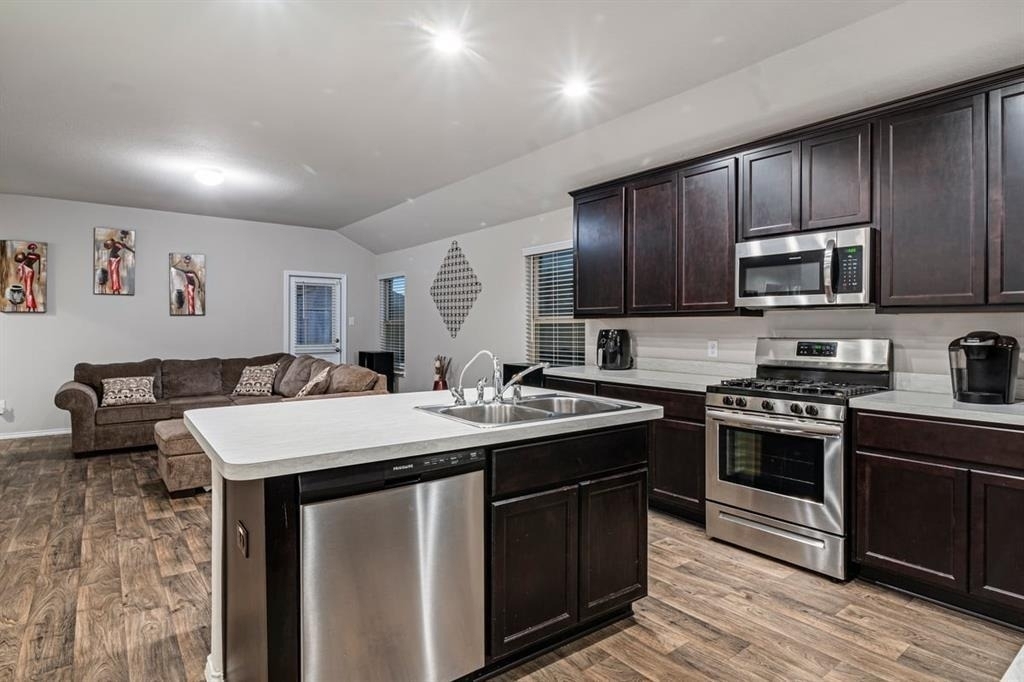 518 Poppy Field Court - Photo 14