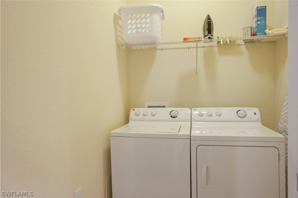 9731 Acqua Court - Photo 16
