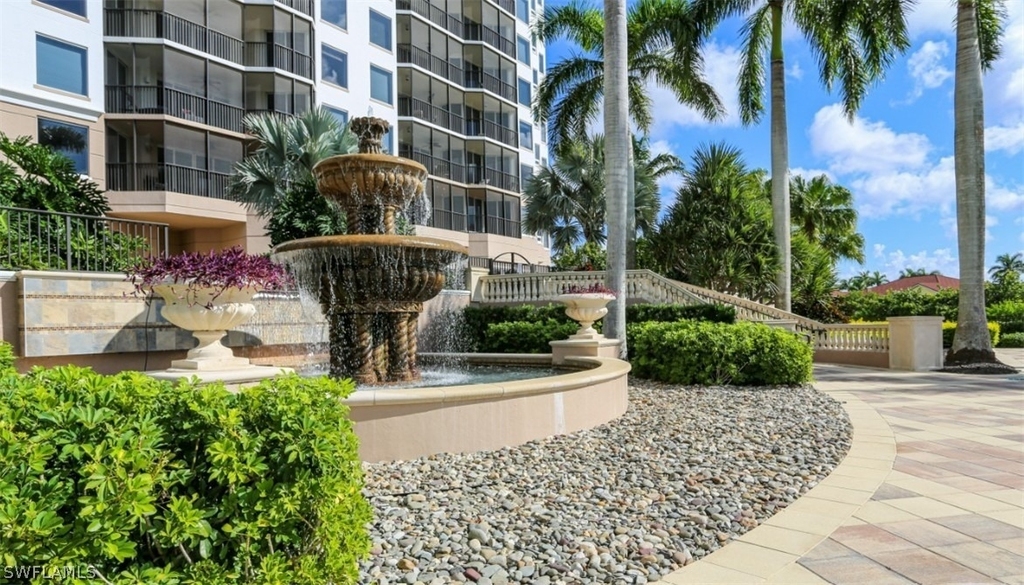 1060 Borghese Lane - Photo 17