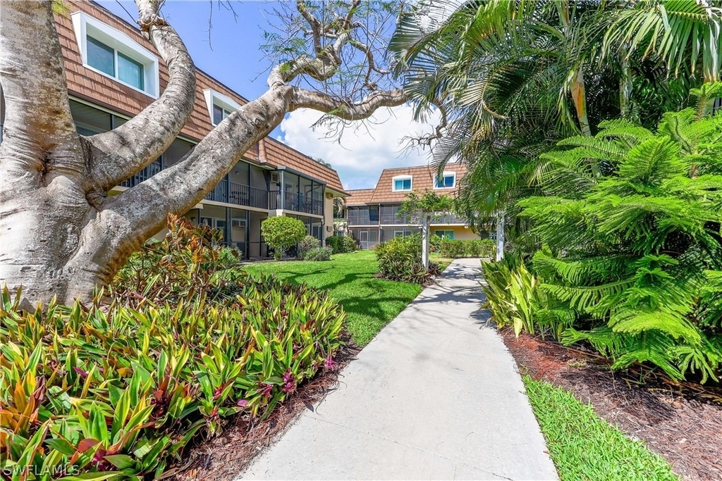 87 N Collier Boulevard - Photo 20
