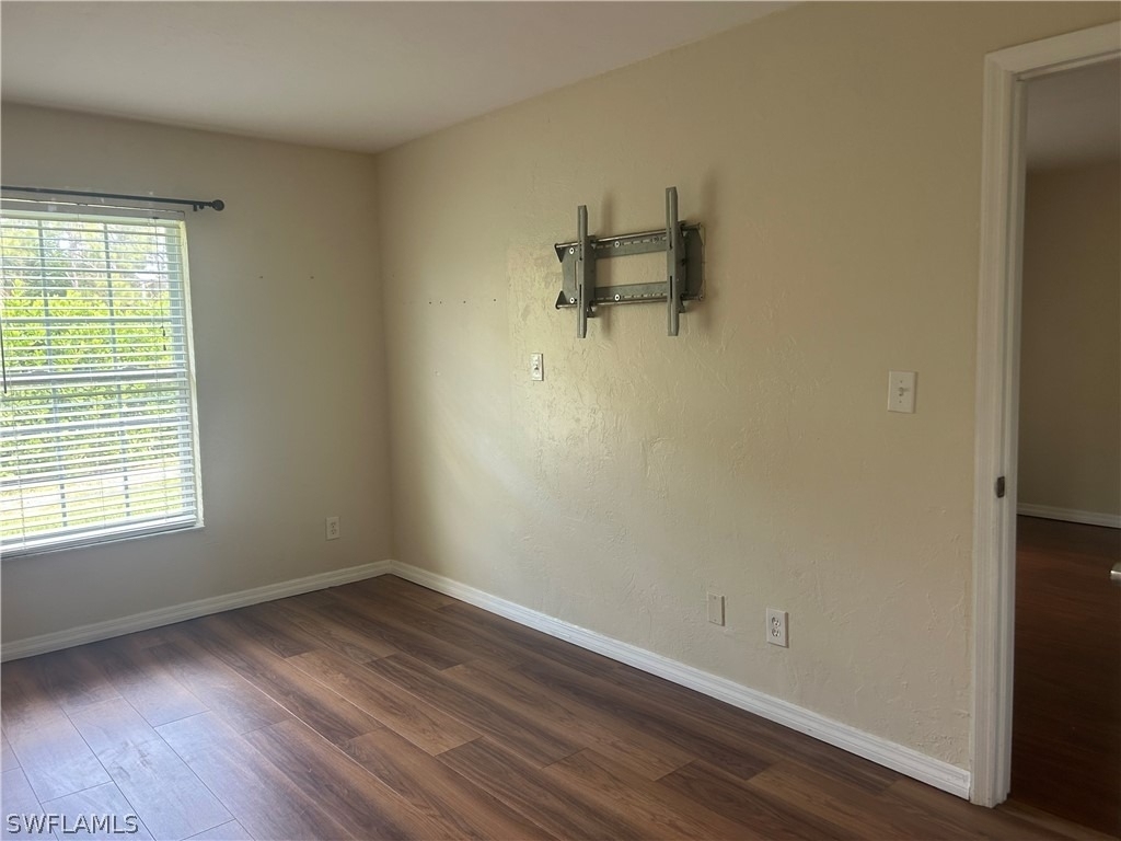 706 111th Avenue N - Photo 8
