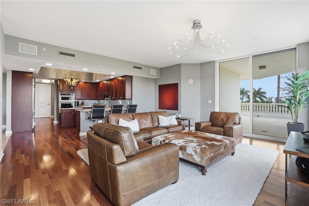 5051 Pelican Colony Boulevard - Photo 11