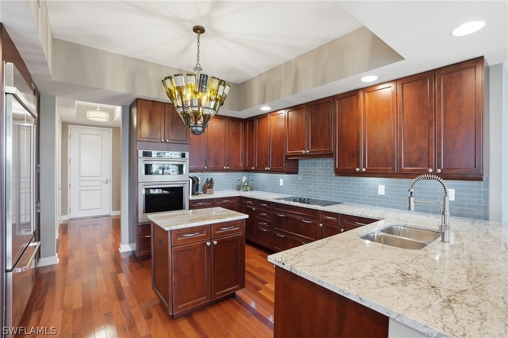5051 Pelican Colony Boulevard - Photo 8