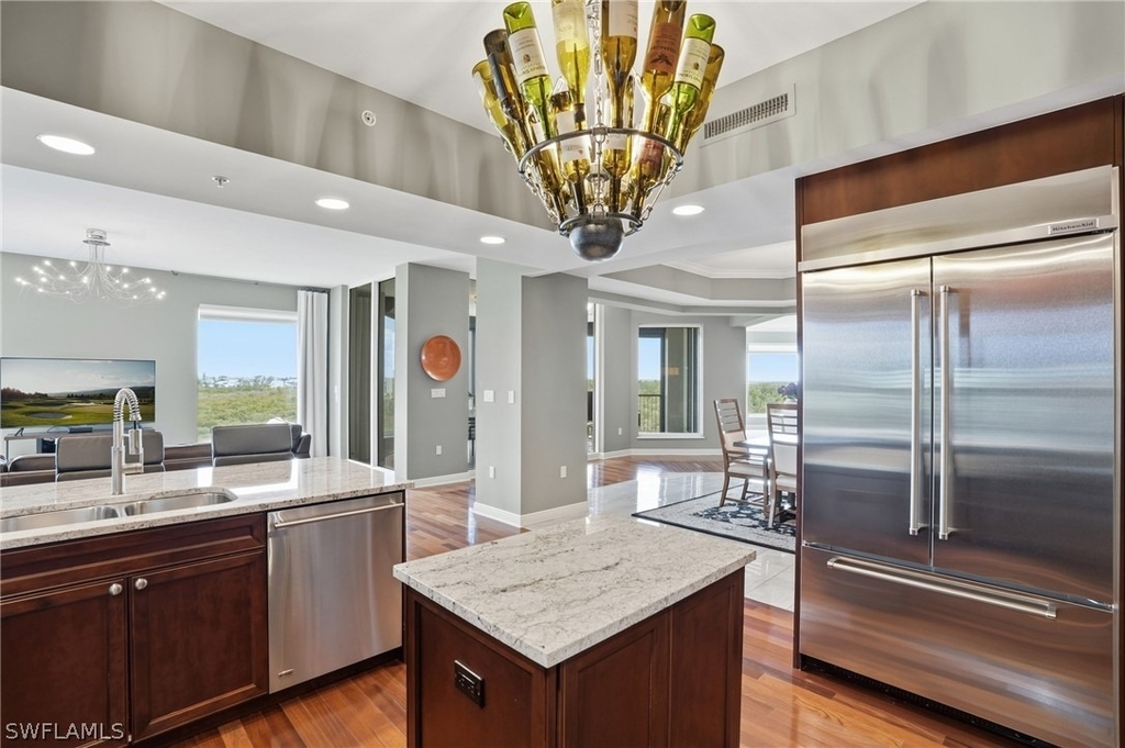 5051 Pelican Colony Boulevard - Photo 9