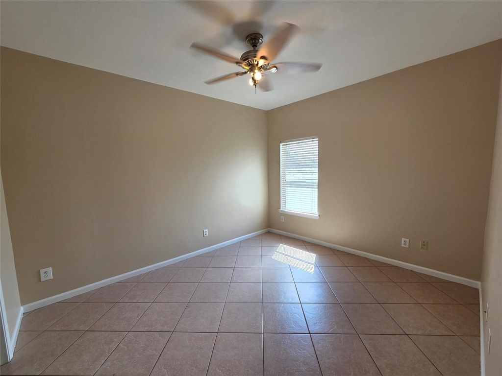 928 Runneburg Road - Photo 12