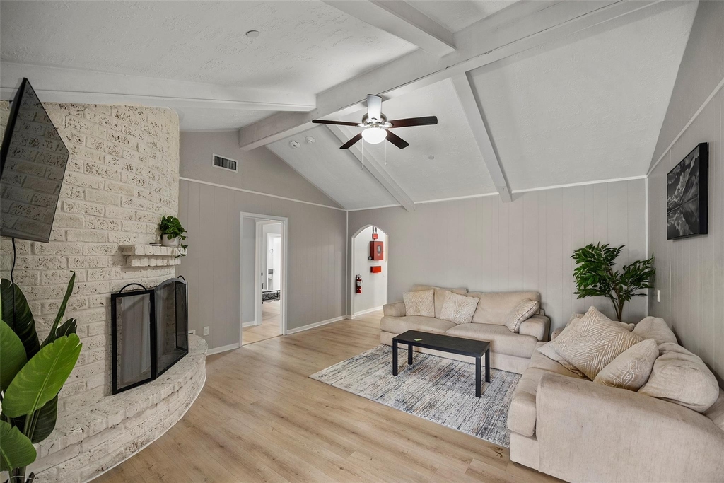 22114 Merrymount Drive - Photo 6