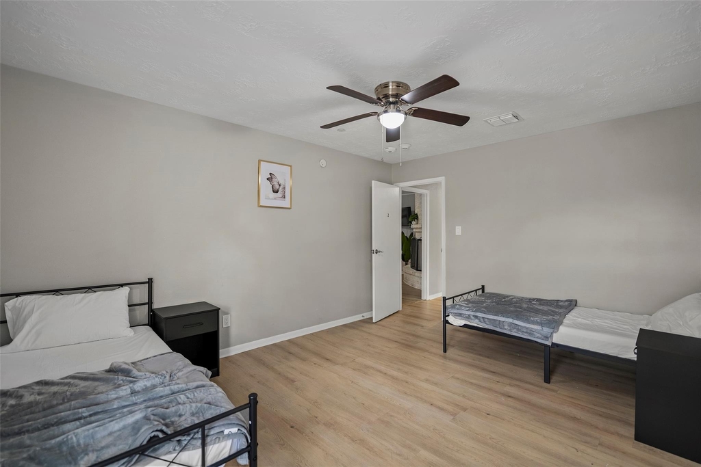 22114 Merrymount Drive - Photo 10
