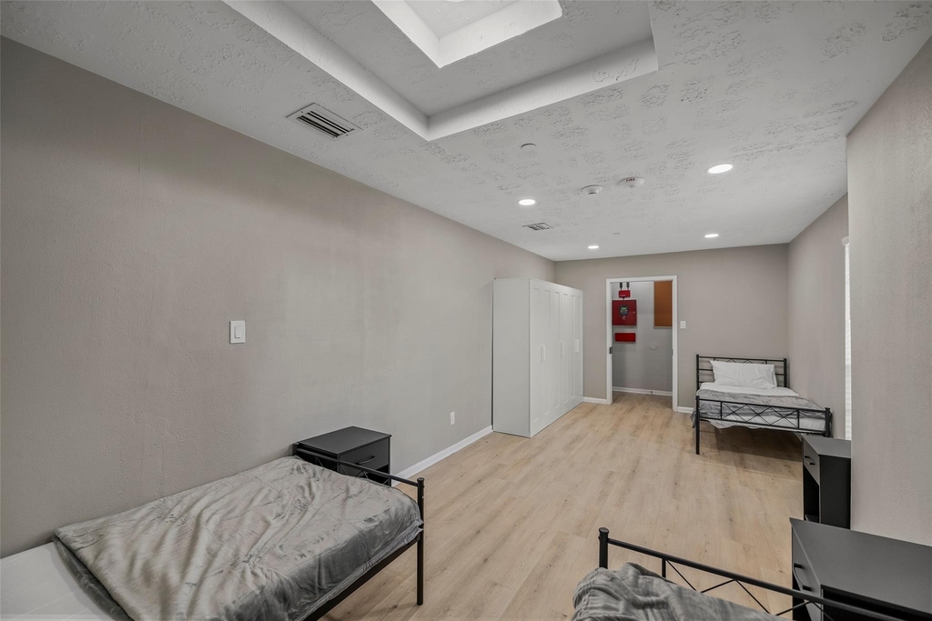22114 Merrymount Drive - Photo 5
