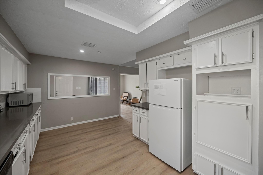 22114 Merrymount Drive - Photo 22