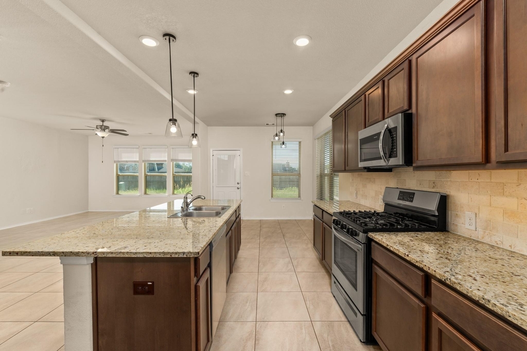 3715 White Gardenia Lane - Photo 6