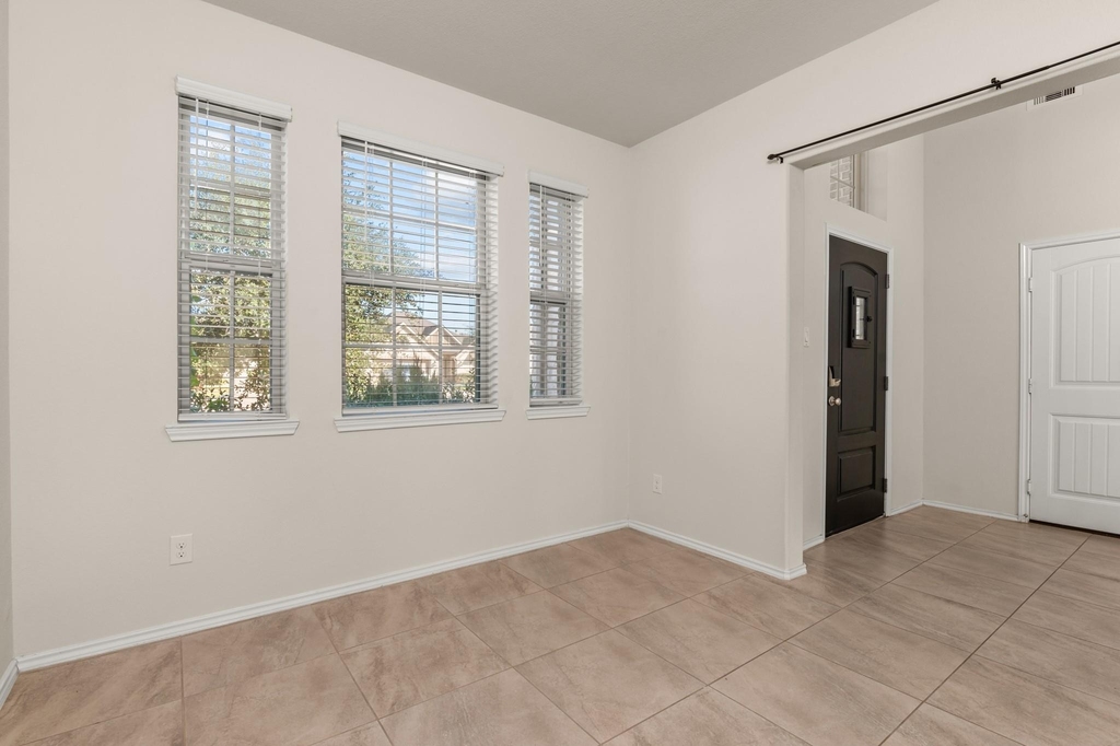 3715 White Gardenia Lane - Photo 5