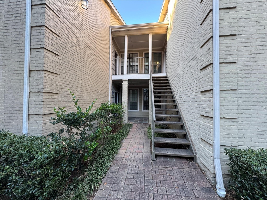 2700 Revere Street - Photo 3