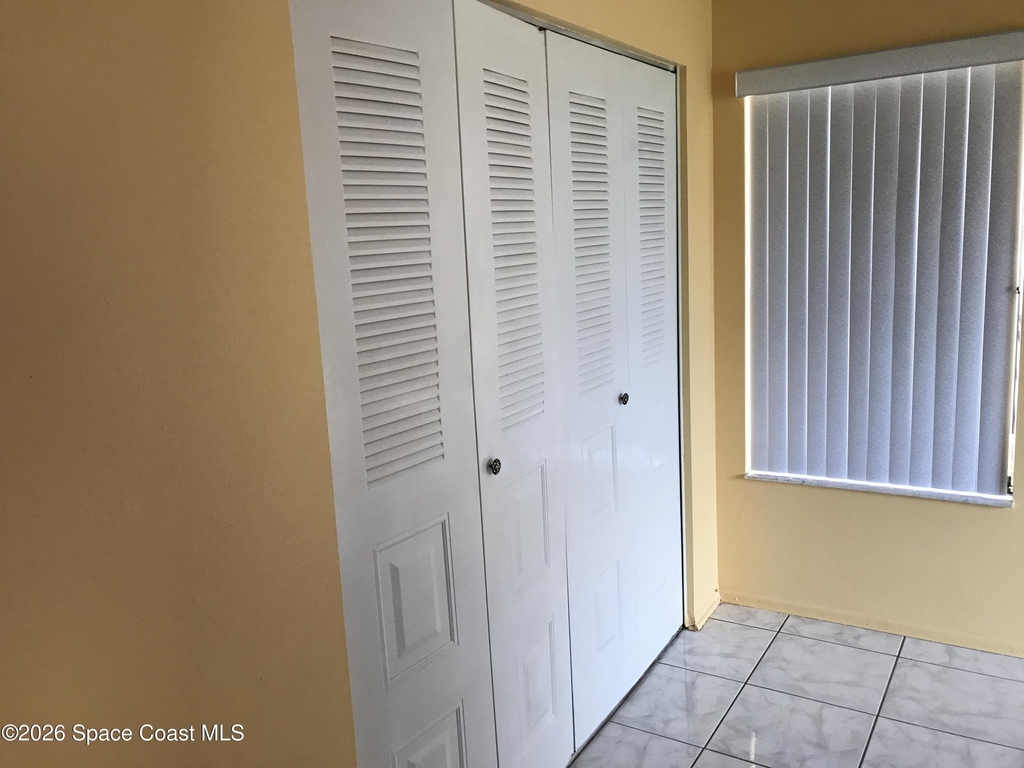 1471 Sheafe Avenue Ne - Photo 2