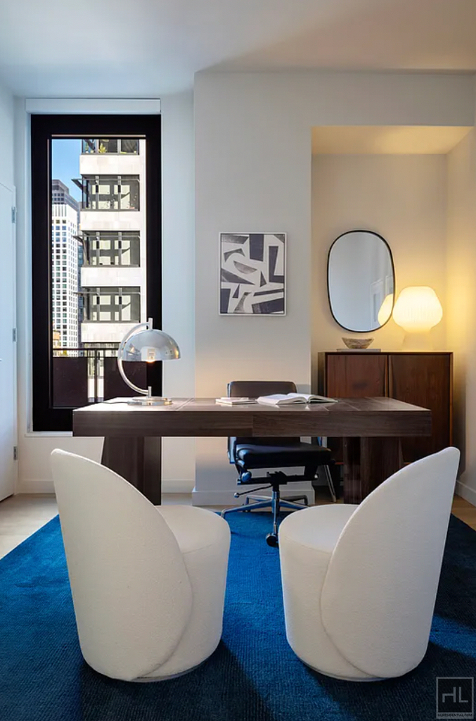 East 50 Street - Photo 7