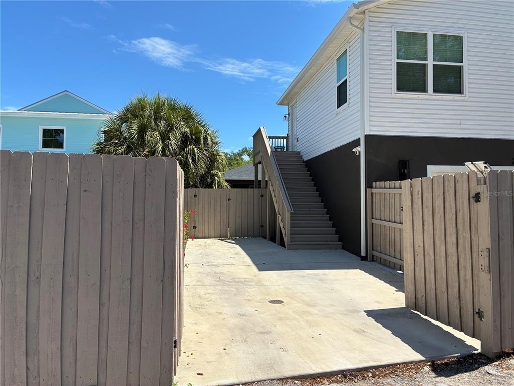 2651 1/2 Bayside Drive S - Photo 17