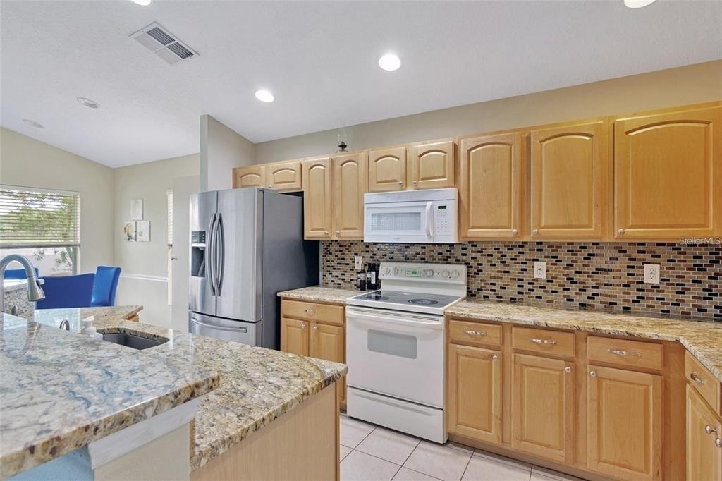 18821 Maisons Drive - Photo 8