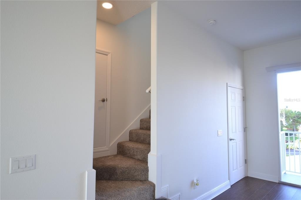 5732 Biscayne Court - Photo 10