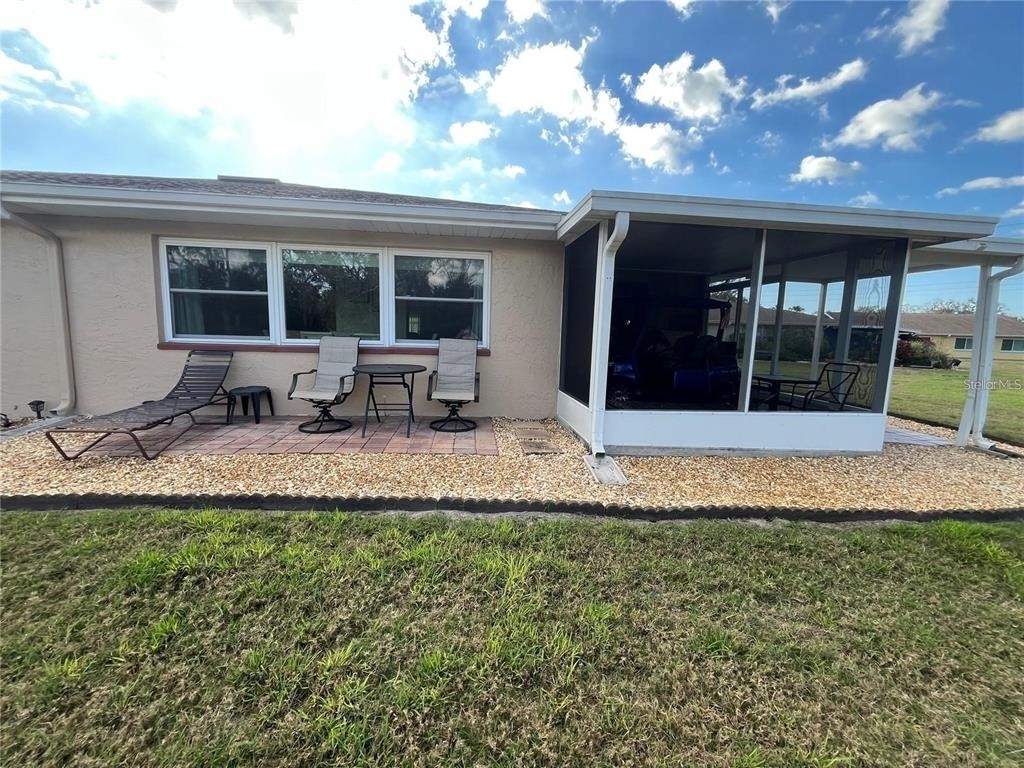 1907 Canterbury Lane - Photo 11