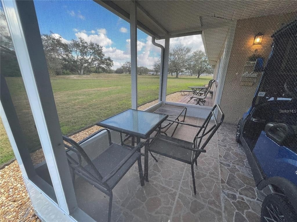 1907 Canterbury Lane - Photo 12