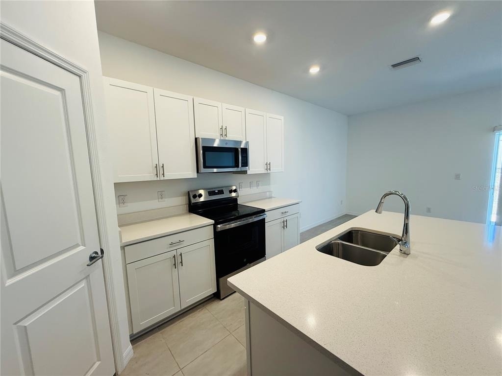 2264 Paravane Way - Photo 10