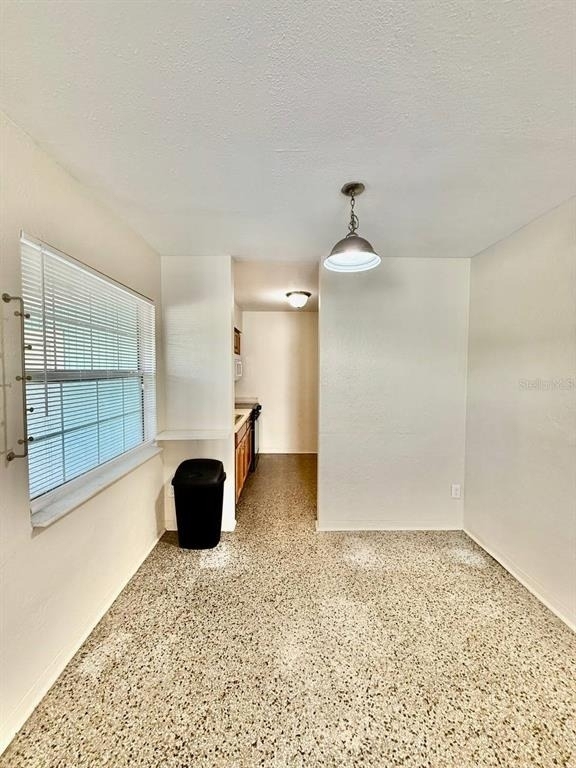 257 38th Avenue Se - Photo 8
