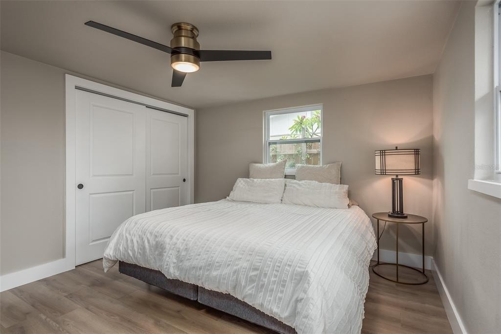 4036 Sunray Drive - Photo 18