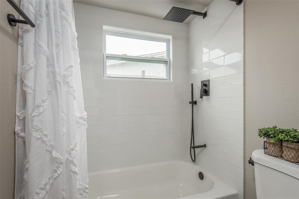 4036 Sunray Drive - Photo 19