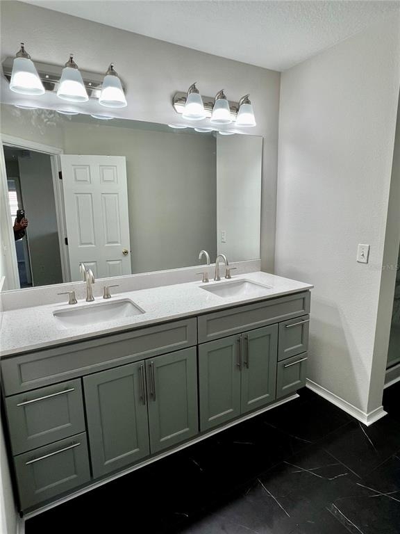 18916 Randall Place - Photo 16