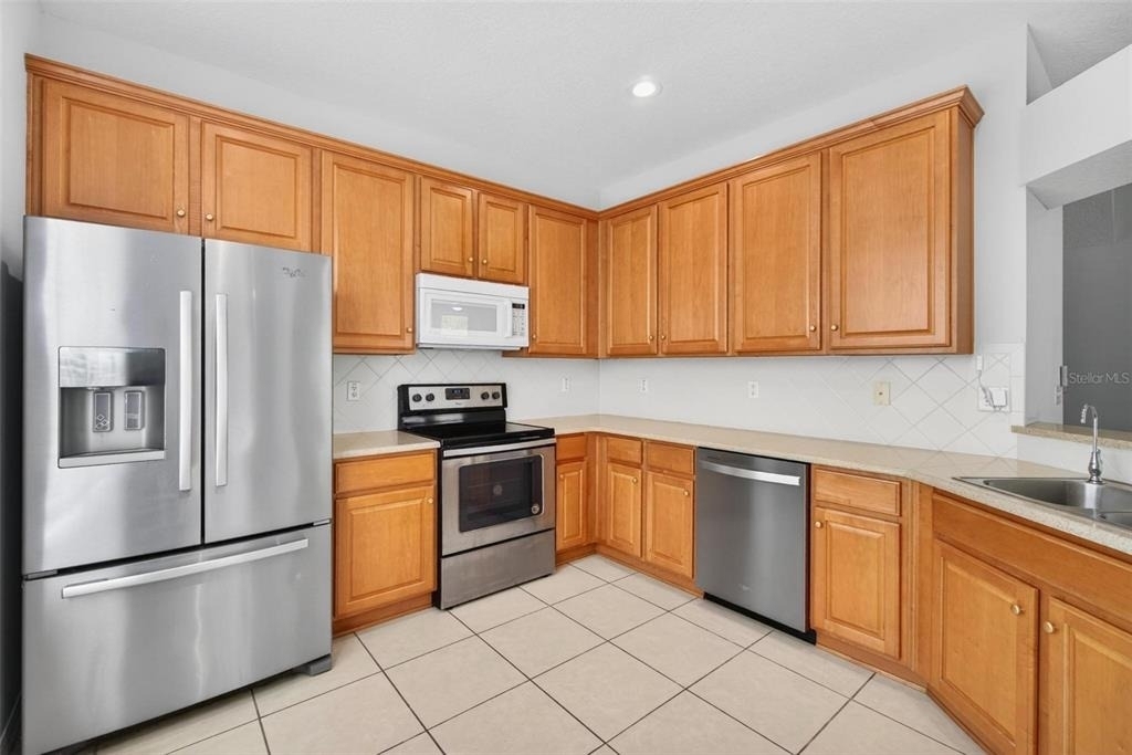 5185 6th Way N - Photo 3