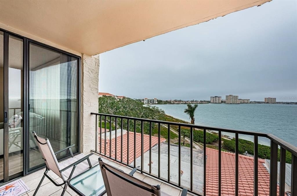 6218 Palma Del Mar Boulevard S - Photo 2