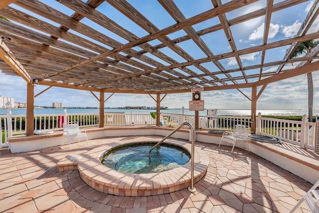 6218 Palma Del Mar Boulevard S - Photo 17