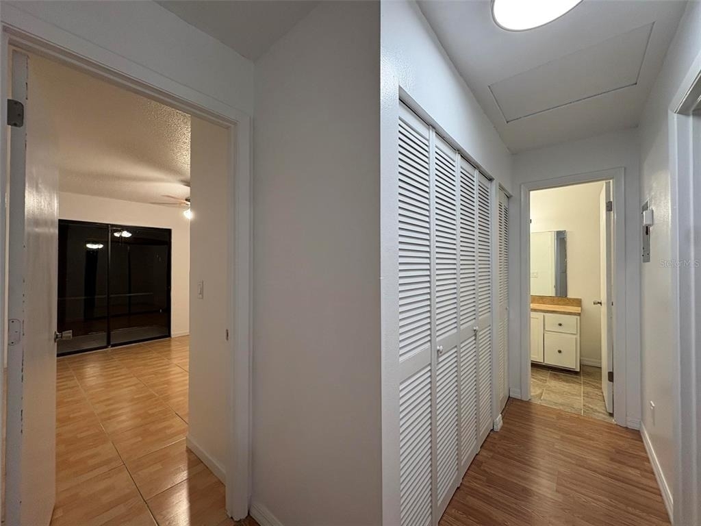 1724 Foxhall Circle - Photo 12