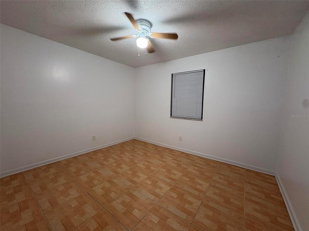 1724 Foxhall Circle - Photo 14