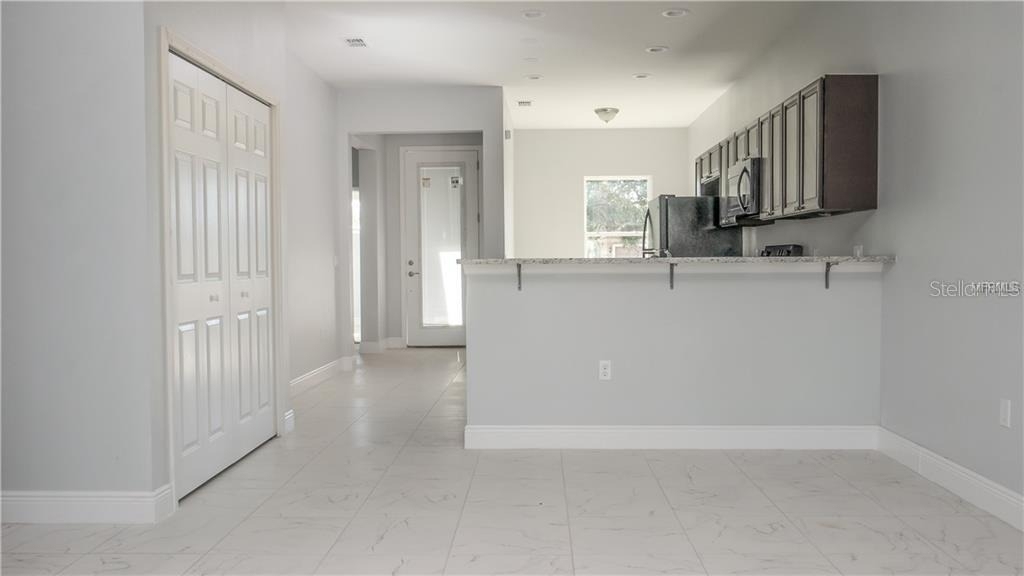 401 Albatross Court - Photo 3