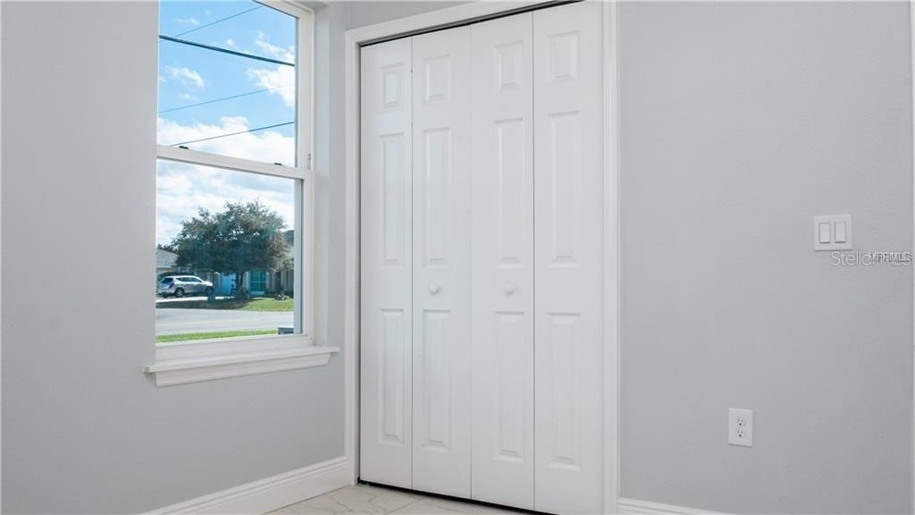 401 Albatross Court - Photo 8