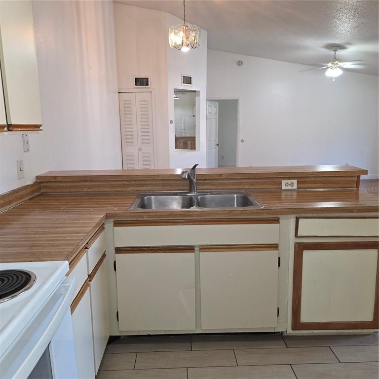 6031 Scotchwood Glen - Photo 17