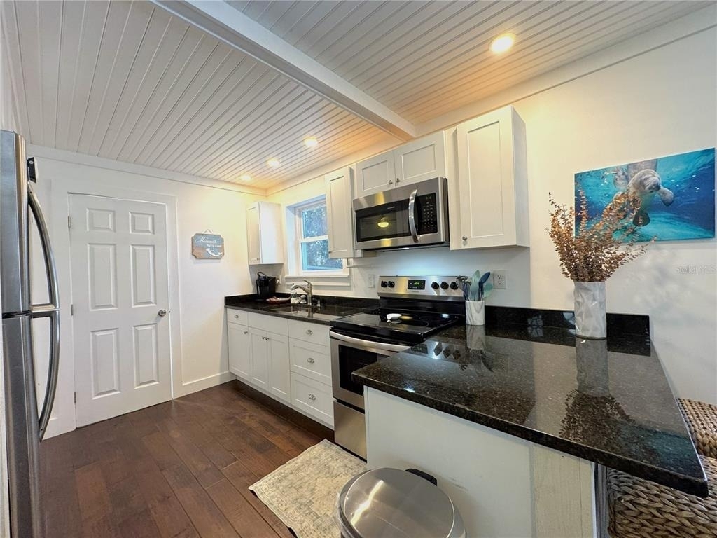 222 Ne 1st Avenue - Photo 11