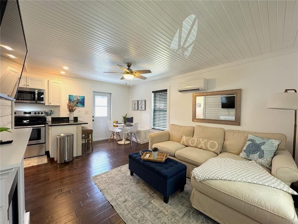 222 Ne 1st Avenue - Photo 5