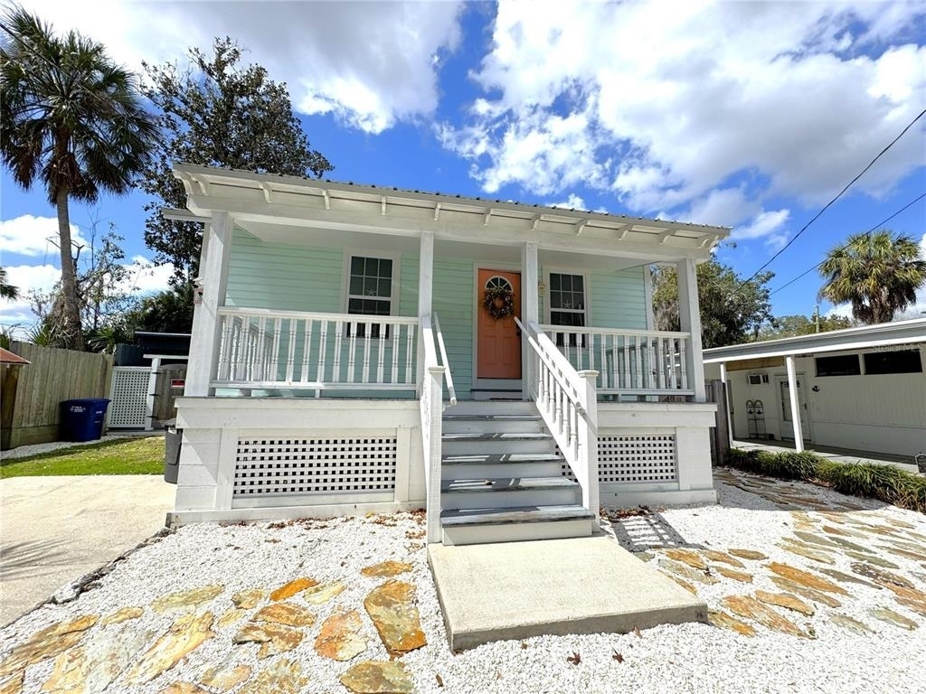 222 Ne 1st Avenue - Photo 1