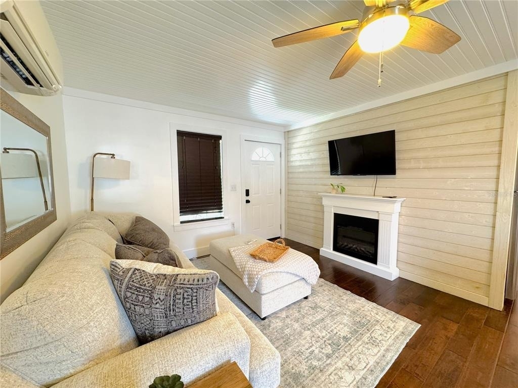222 Ne 1st Avenue - Photo 5